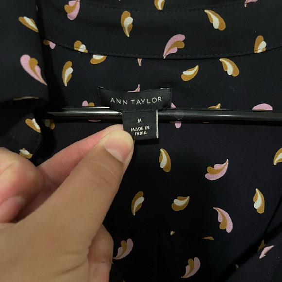 Ann Taylor Navy Blouse - Picture 2 of 4